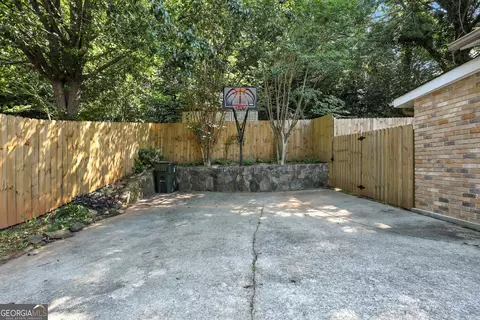 Exterior - 123 Willowdell Dr, Toccoa, GA 30577 photo 8 of 8