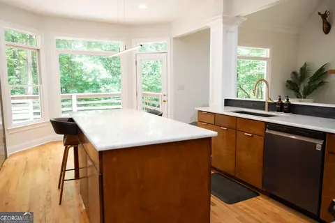Kitchen - 108 Hunters Ridge Dr, Lagrange, GA 30240 photo 2 of 10