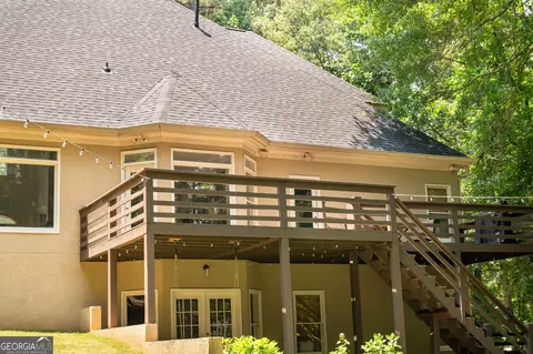 Exterior - 108 Hunters Ridge Dr, Lagrange, GA 30240 photo 3 of 10