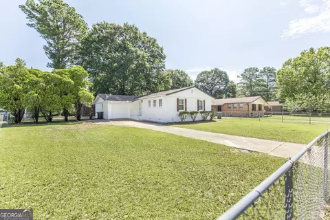 804 Arrowhead Trl, Warner Robins, GA 31088