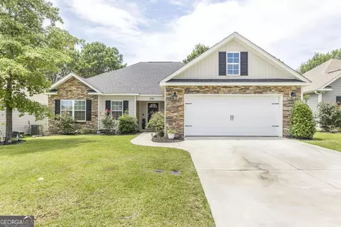 306 Gibson Cir, Kathleen, GA 31047