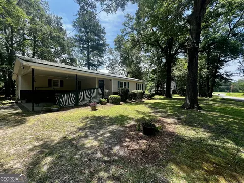 415 Willa Ln, Dublin, GA 31021