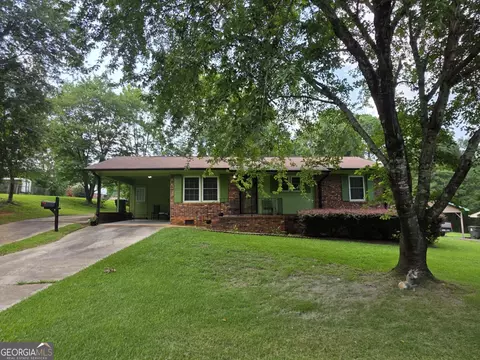 501 W Moores Crossing Rd, Thomaston, GA 30286