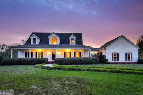 81 Two Mile Dr, Edgefield, SC 29824