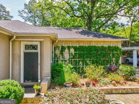 31 Notasulga Dr, Rome, GA 30161