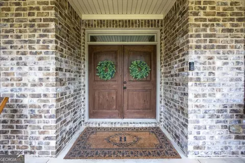 62 Mallie Dr, Forsyth, GA 31029 photo 2