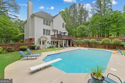 495 Stonehaven Dr, Fayetteville, GA 30215