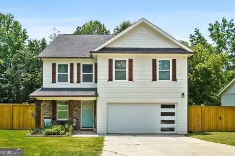 9477 Forest Knoll Dr, Jonesboro, GA 30238