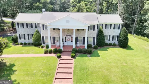 270 Dogwood Ln, Elberton, GA 30635