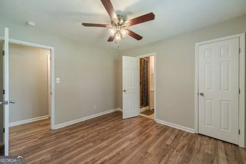 140 E Wright St, Winder, GA 30680 photo 21