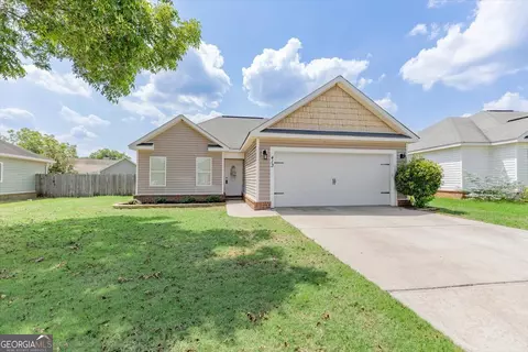 413 Madison Pl, Byron, GA 31008