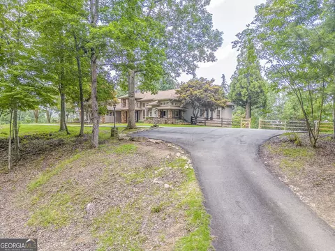 2547 Grandview Rd, Jasper, GA 30143