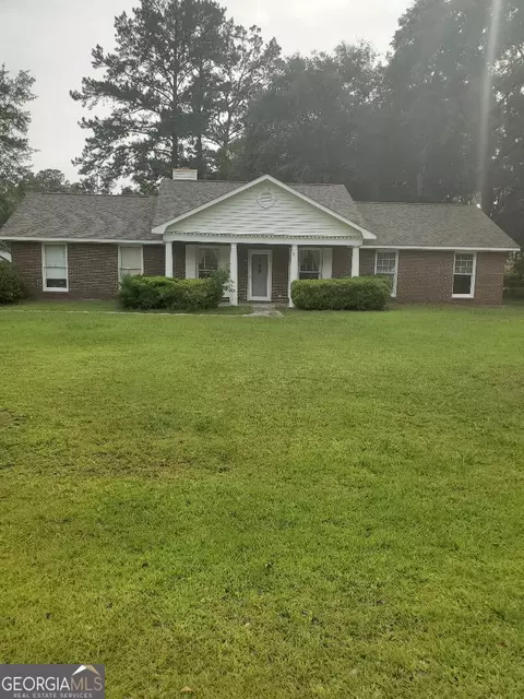 68 Deerfield Cir, Kingsland, GA 31548