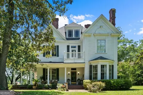 671 Madison Rd, Eatonton, GA 31024
