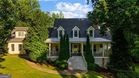 13520 Providence Lake Dr, Alpharetta, GA 30004