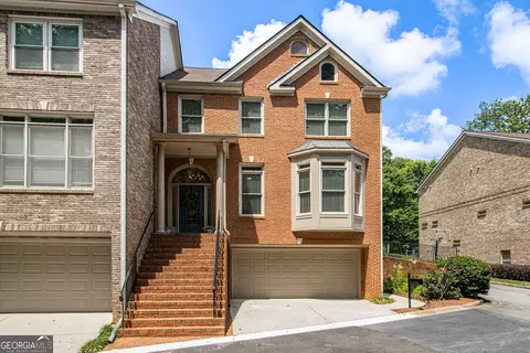 5575 Julian Pl, Atlanta, GA 30342