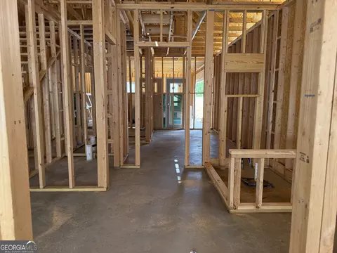 Entry Way - 589 Silver Dollar Rd, Barnesville, GA 30204 photo 2 of 4