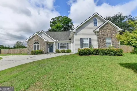 3573 Plantation Pl, Loganville, GA 30052