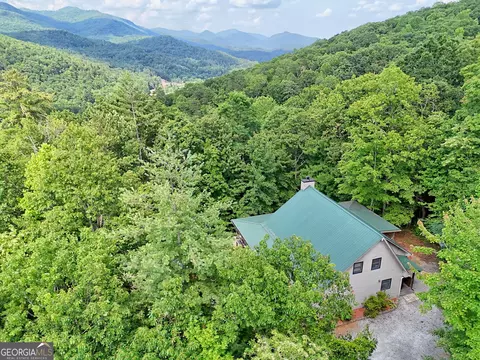 232 Bent Laurel Ridge Rd, Clayton, GA 30525