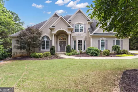 705 Greenwood Ln, Peachtree City, GA 30269