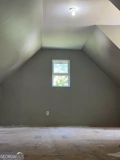 Bedroom - 305 Lola St, Colbert, GA 30628 photo 2 of 2