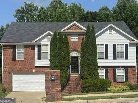 393 Macland Dr, Lawrenceville, GA 30045