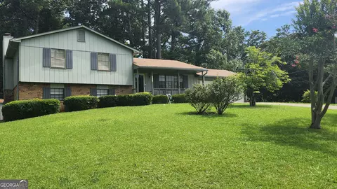 3592 Charlotte Dr, Rex, GA 30273