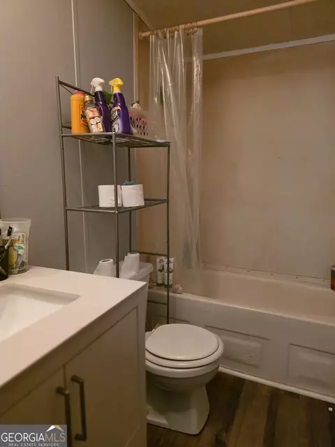 Bath - 17533 Ga Highway 34, Franklin, GA 30217 photo 1 of 1