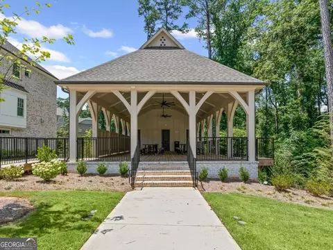Exterior - 3450 Commander Cv, Suwanee, GA 30024 photo 7 of 11
