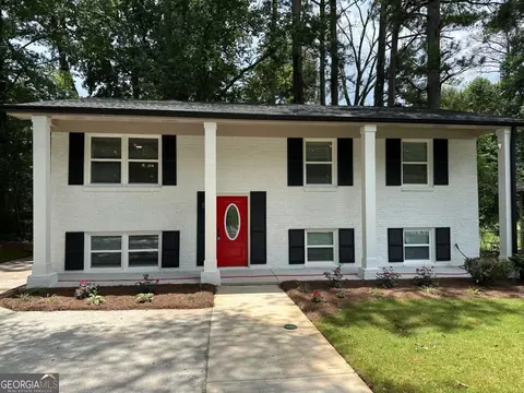 2764 Ocean Valley Dr, Atlanta, GA 30349