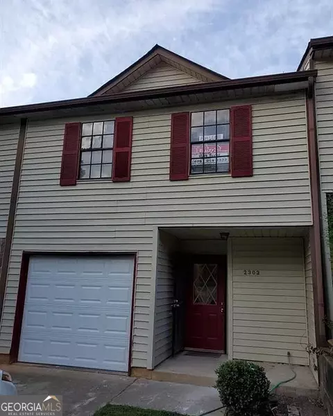 2303 Pine Tree Trl, Atlanta, GA 30349