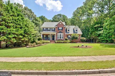 145 Driftwood Trl, Fayetteville, GA 30215
