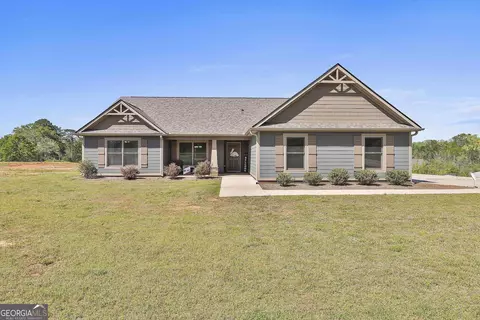 320 Pleasant View Dr, Newnan, GA 30263