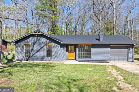 8212 Englewood Trl, Riverdale, GA 30274