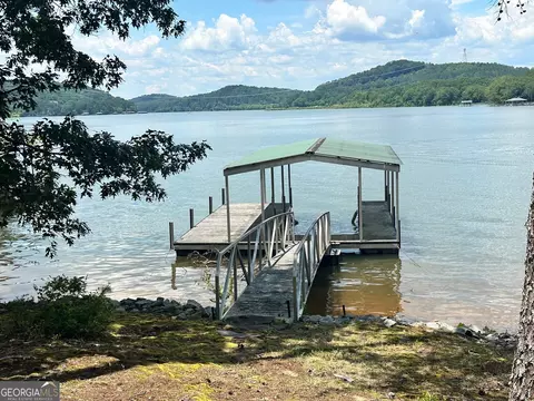 316 Cardinal Ln, Toccoa, GA 30577