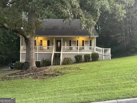 375 Big Game Way, Loganville, GA 30052