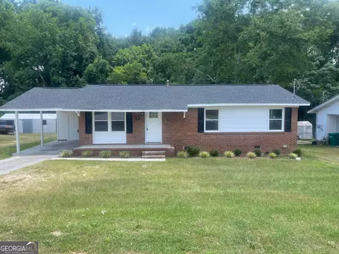 119 Lincoln Dr, Thomson, GA 30824