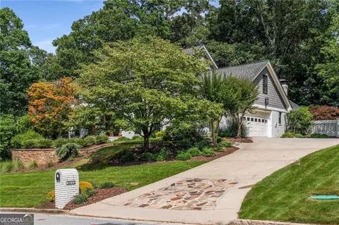 3833 Byrnwyck Pl NE, Atlanta, GA 30319