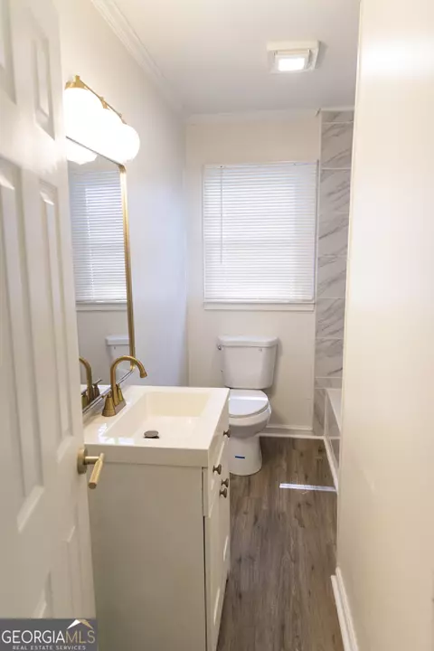 Bath - 311 Colquitt St, Lagrange, GA 30241 photo 3 of 4