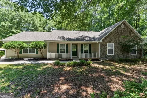 380 Peach Dr, Mcdonough, GA 30253
