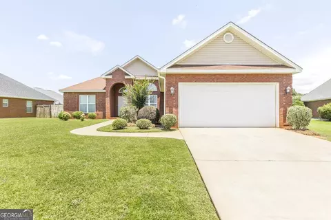 112 Huntwood Ln, Kathleen, GA 31047