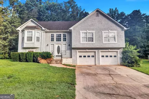 11739 Sawgrass Ct, Fayetteville, GA 30215