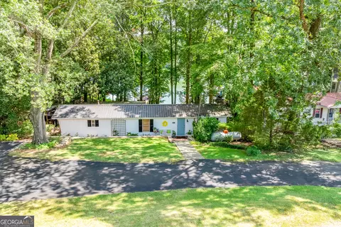 151 Fishermans Cv, Lavonia, GA 30553