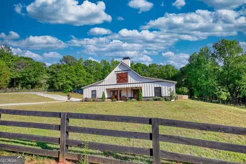 540 Benton Rd, Covington, GA 30014 photo 2