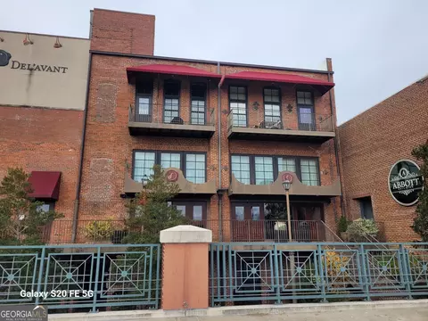 141 D Main St, Lagrange, GA 30240