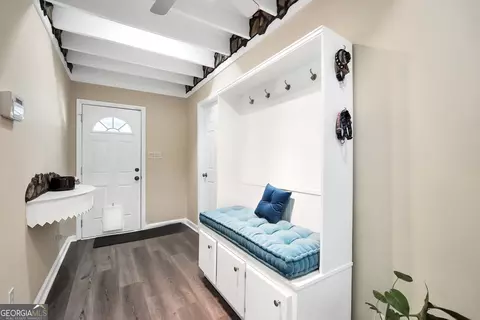 Entry Way - 701 Mask Rd, Brooks, GA 30205 photo 2 of 4
