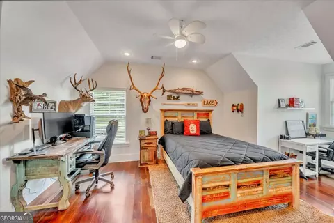 Bedroom - 687 Flintside Dr, Cobb, GA 31735 photo 6 of 9