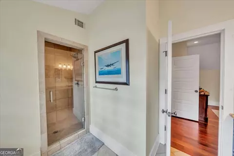 Bath - 687 Flintside Dr, Cobb, GA 31735 photo 4 of 5