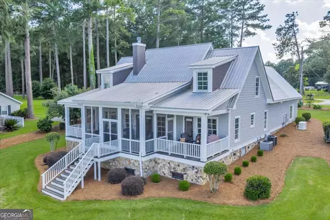 Exterior - 687 Flintside Dr, Cobb, GA 31735 photo 1 of 17