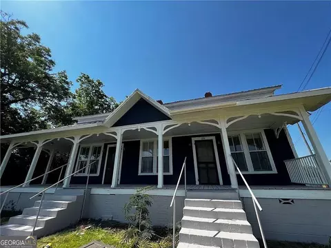 110 A-c Bulloch St, Statesboro, GA 30460